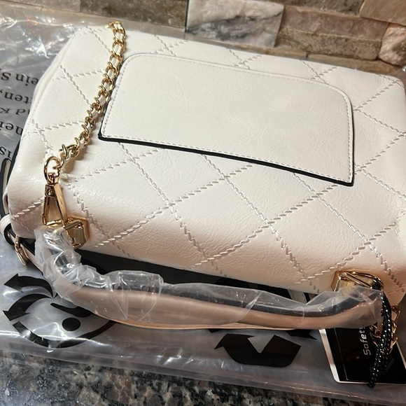 Classic Fashion white bag NWT - Picture 4 of 9